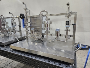 SKID sustav kao unaprijed sastavljena procesna cjelina za filtraciju vode od nehrđajućeg čelika